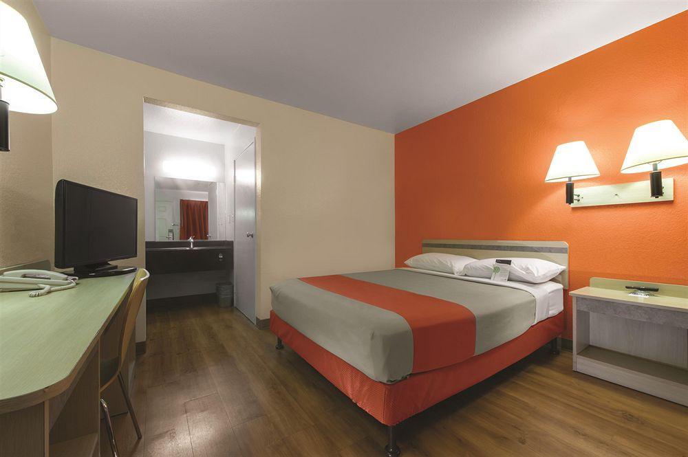 Motel 6 Weed - Mount Shasta Buitenkant foto
